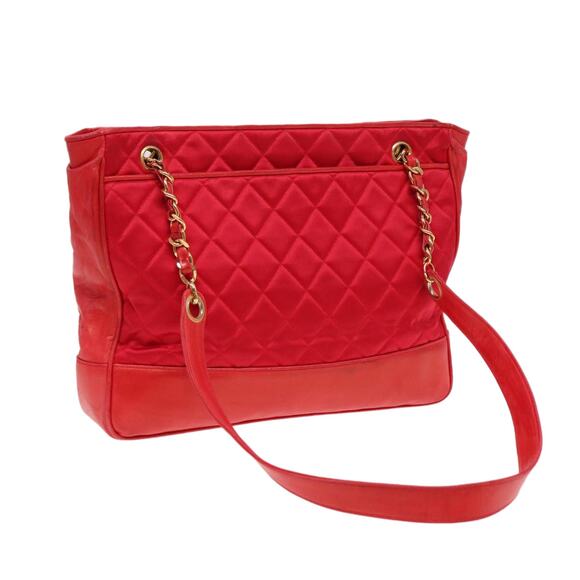 CHANEL Matelasse Chain Shoulder Bag Satin Red Gold CC - Picture 1 of 16